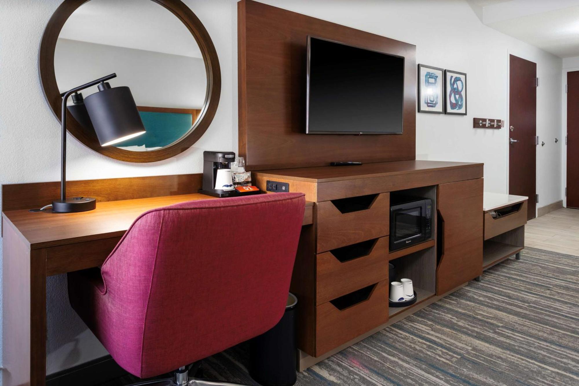 Hampton Inn By Hilton Concord/Bow Eksteriør billede