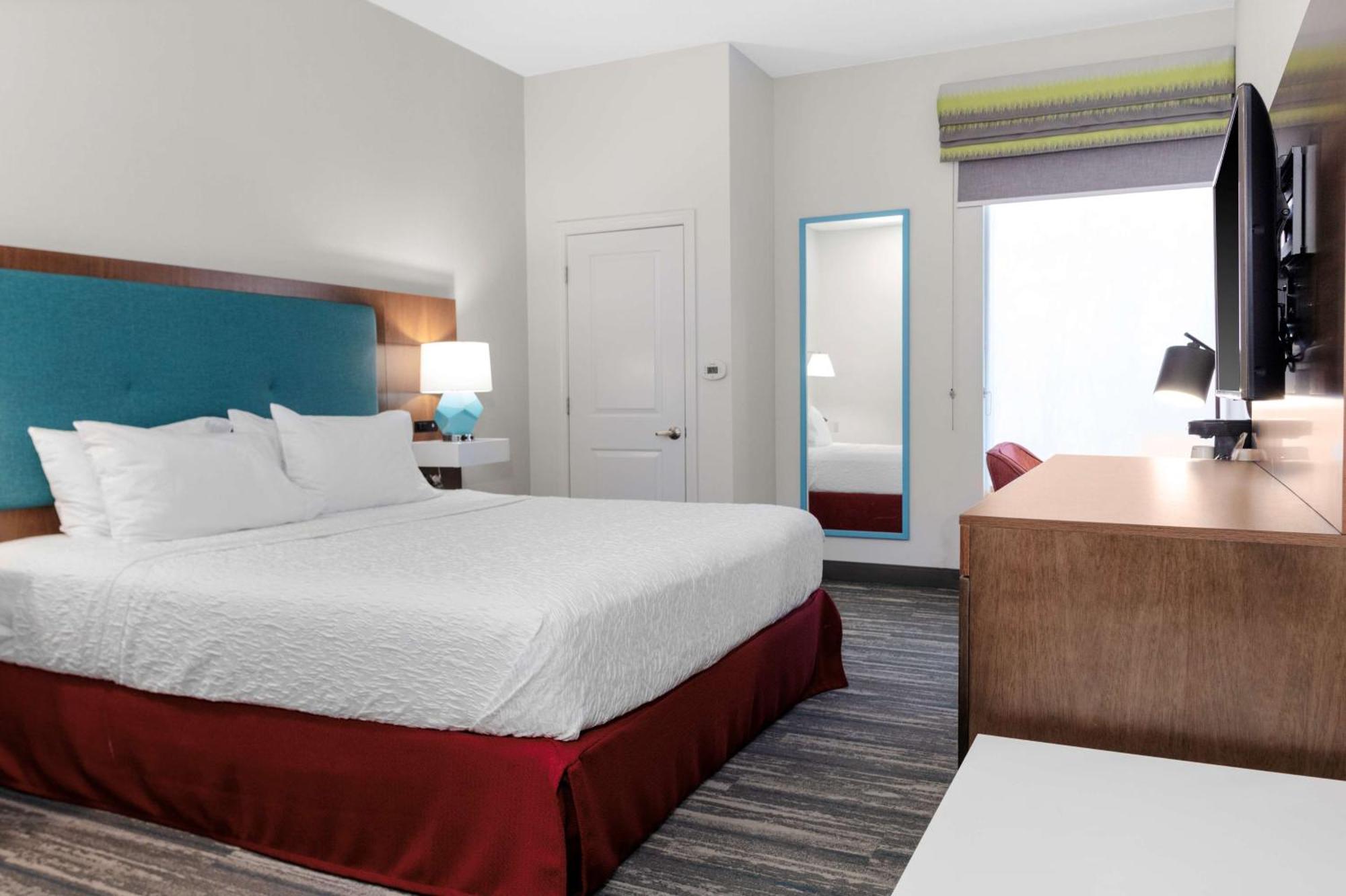 Hampton Inn By Hilton Concord/Bow Eksteriør billede