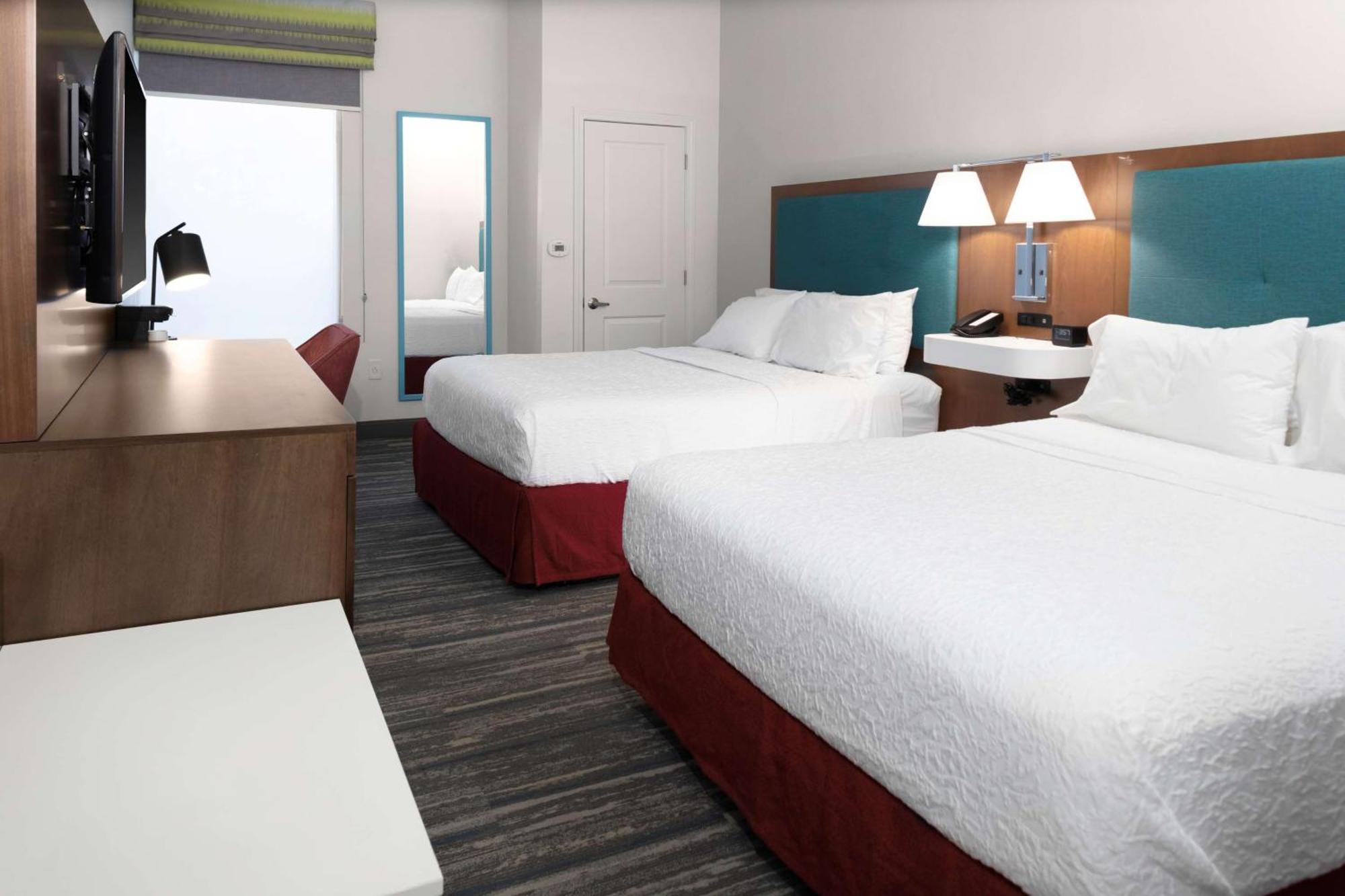 Hampton Inn By Hilton Concord/Bow Eksteriør billede