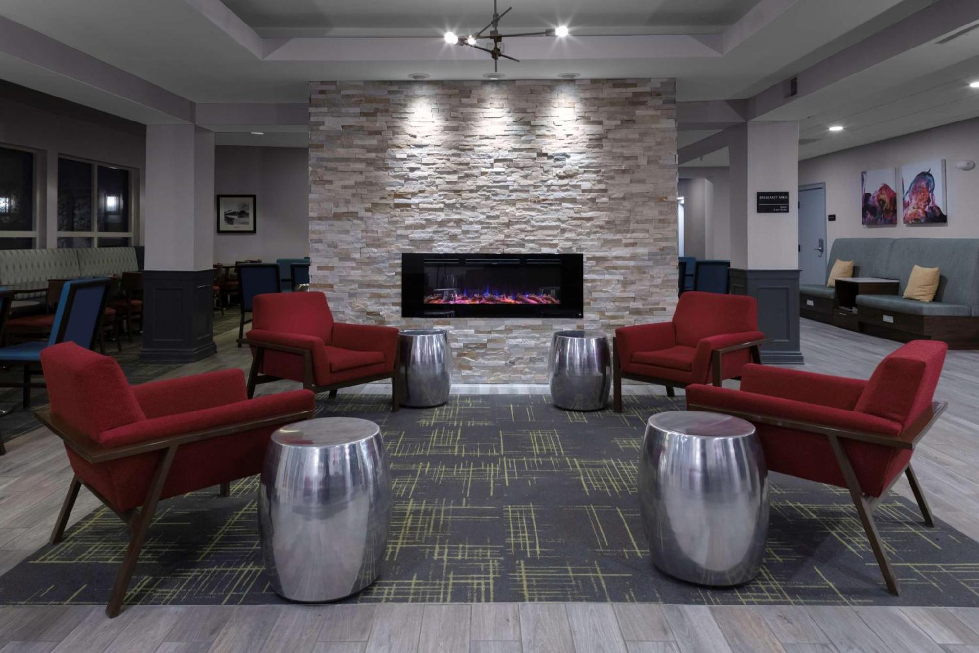 Hampton Inn By Hilton Concord/Bow Eksteriør billede