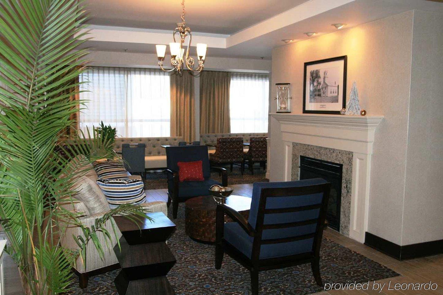 Hampton Inn By Hilton Concord/Bow Eksteriør billede