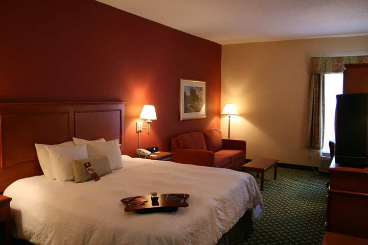 Hampton Inn By Hilton Concord/Bow Værelse billede