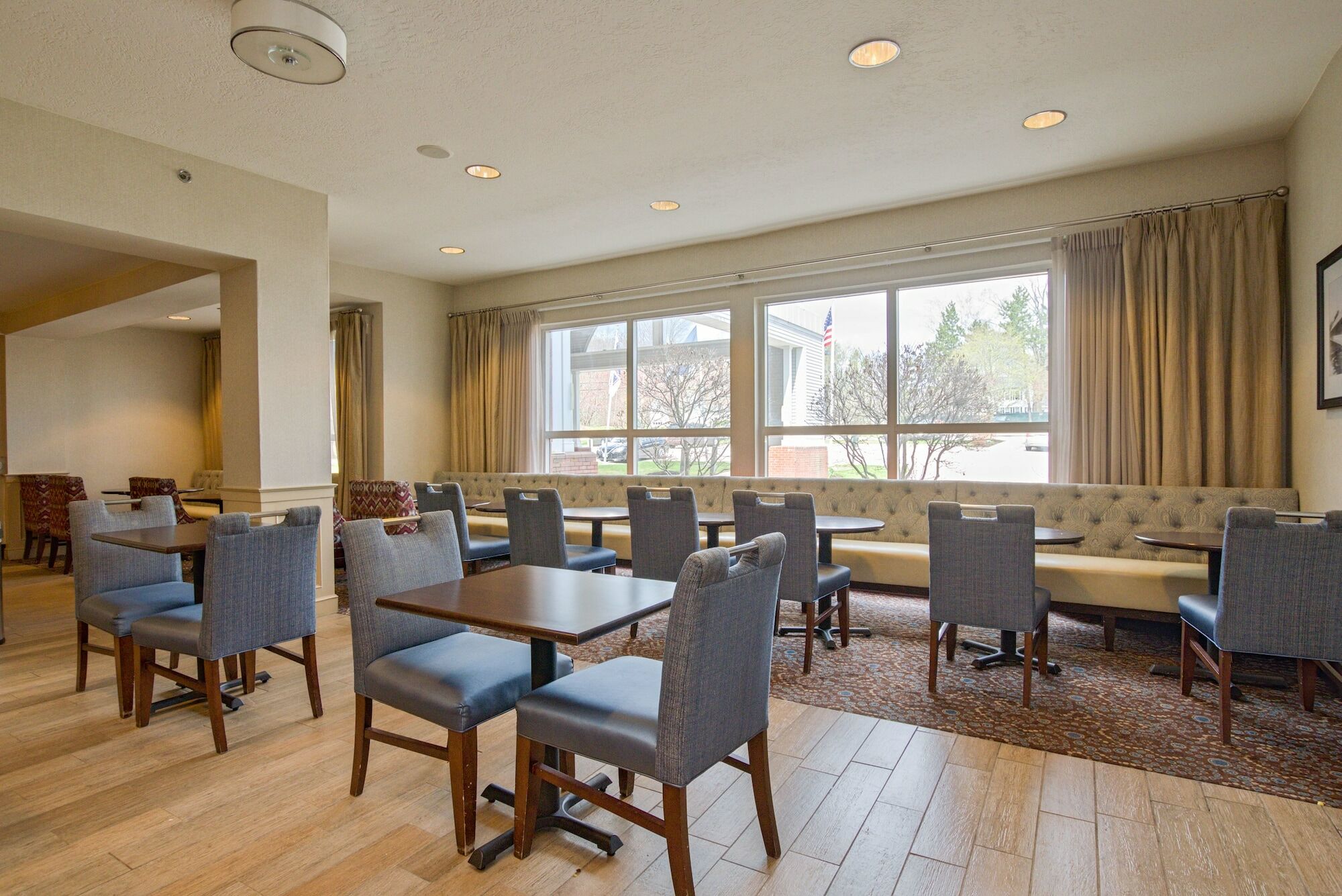 Hampton Inn By Hilton Concord/Bow Eksteriør billede