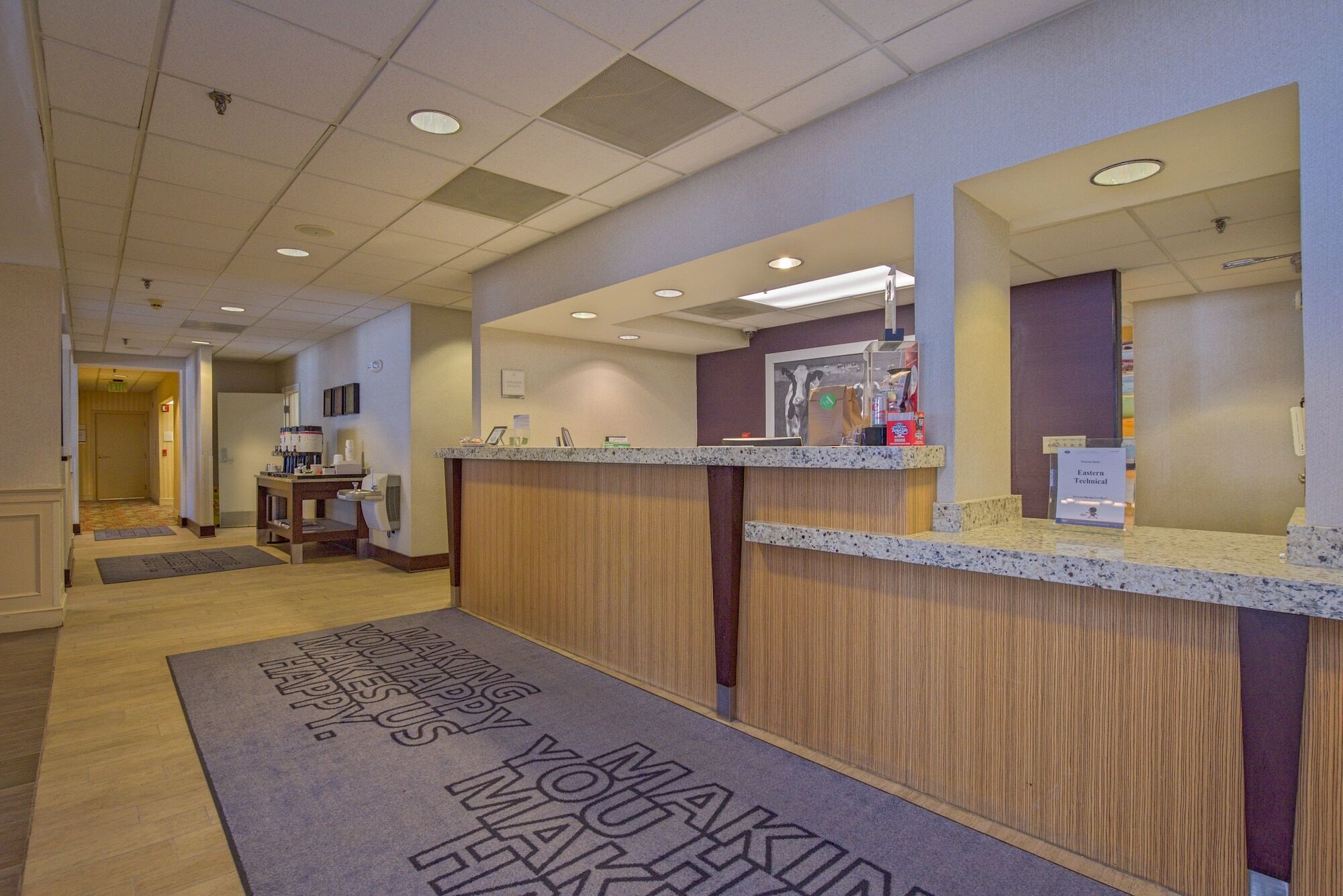 Hampton Inn By Hilton Concord/Bow Eksteriør billede