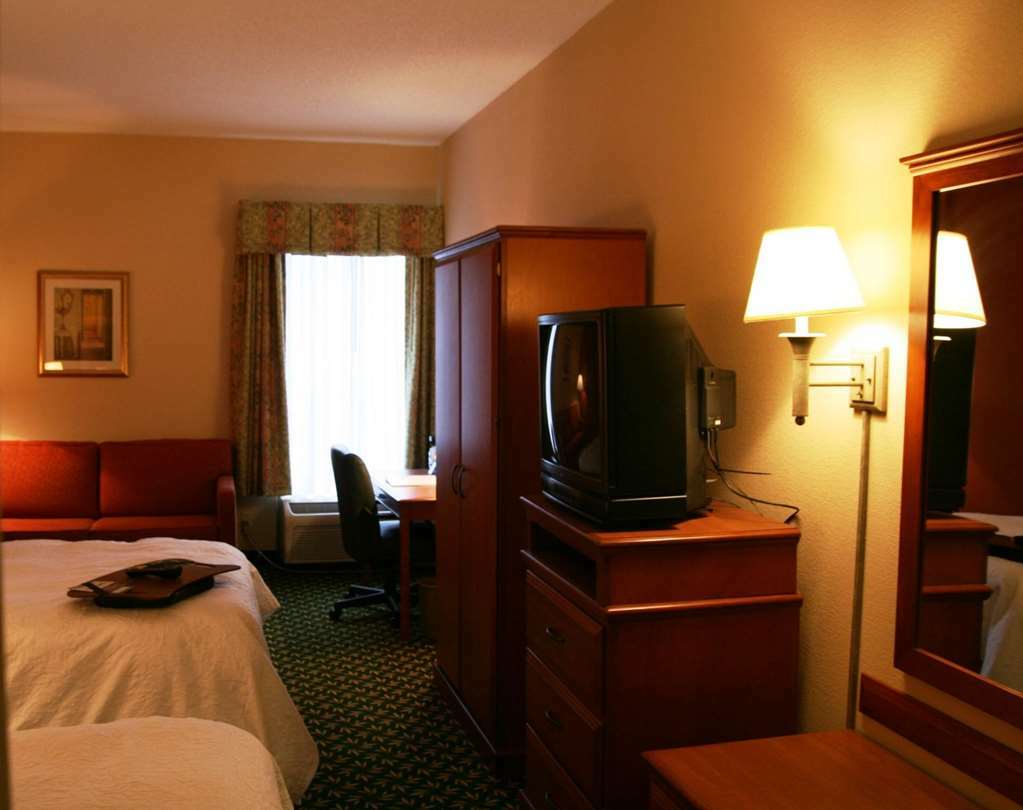 Hampton Inn By Hilton Concord/Bow Værelse billede